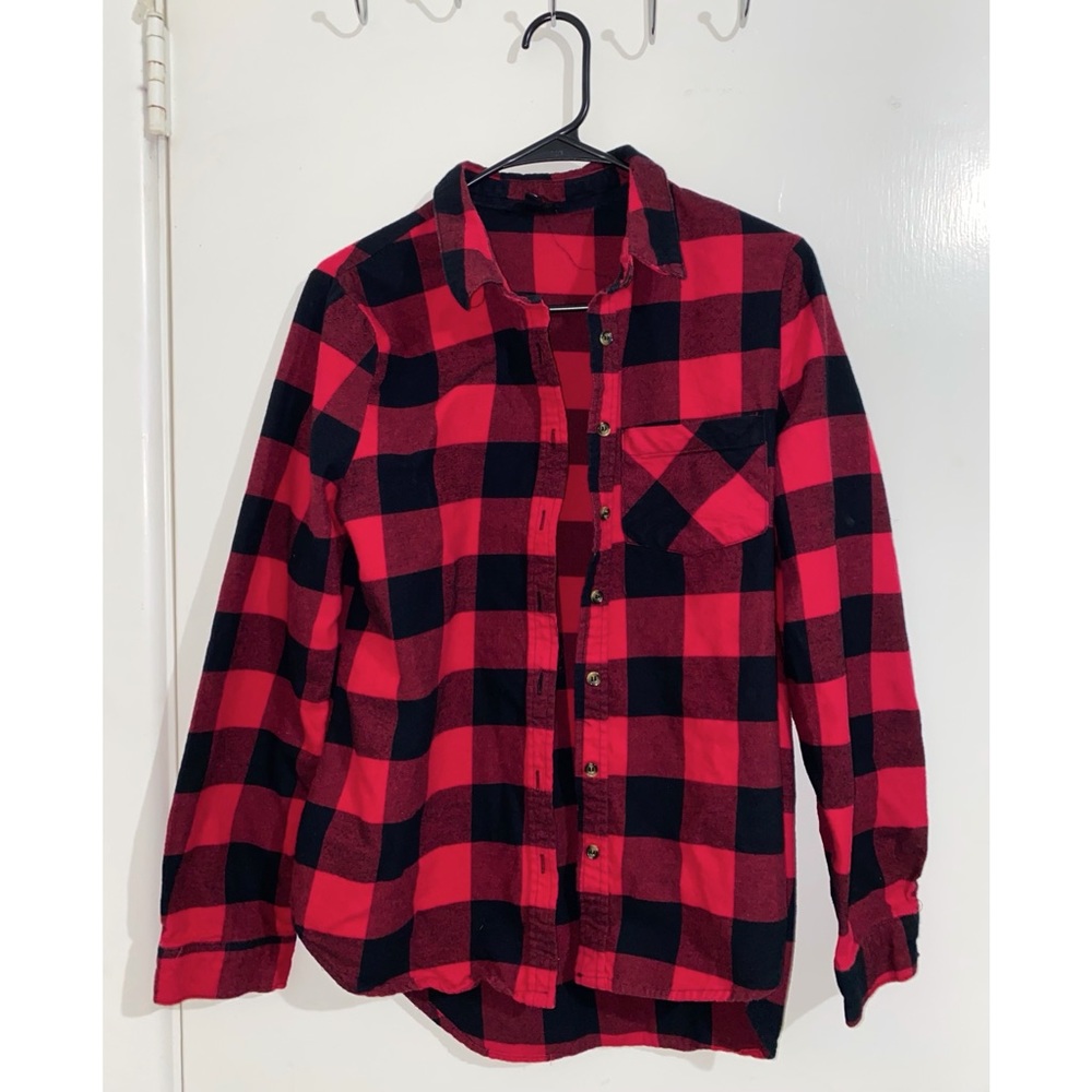 Socialite Button Down Womens Size L Long Sleeve Plaid Casual